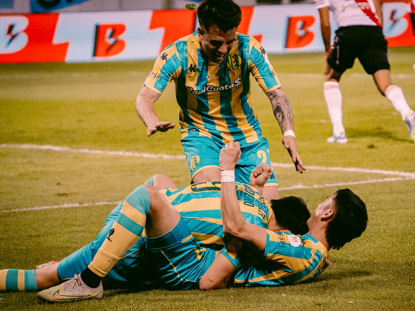 Em noite de pesadelo em Salta, o River cai diante do Aldosivi na Copa Argentina